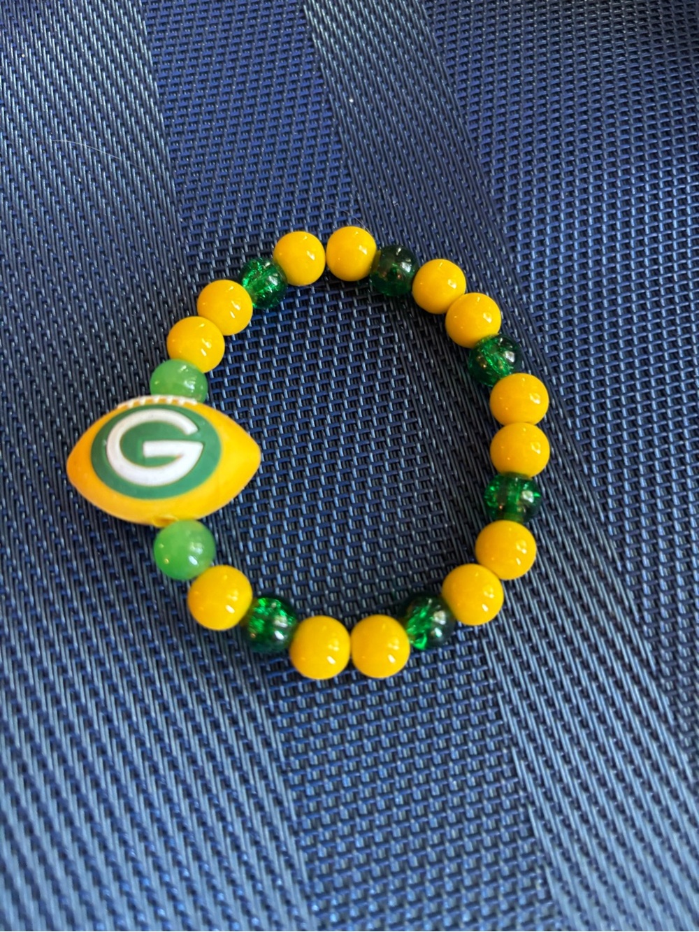 Green & Yellow Kids Beaded Stretch Bracelet - Team G Charm